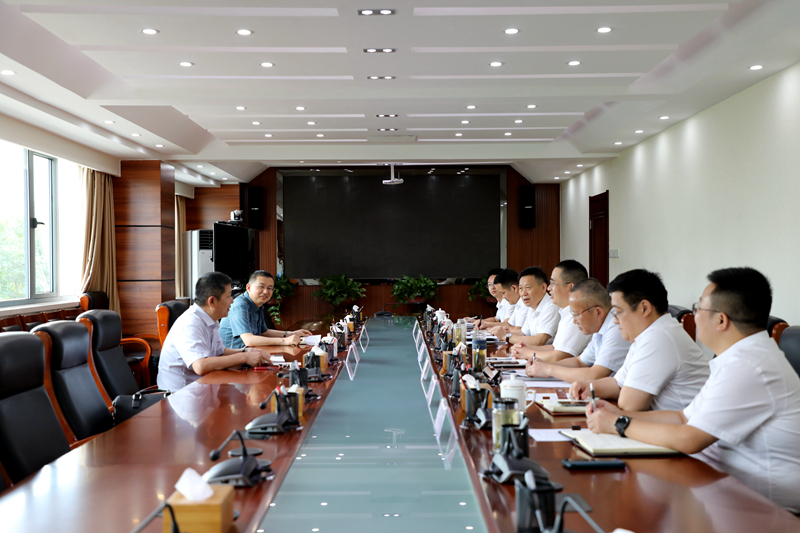 建工控股黨委委員、總會計師王淑德赴公司調(diào)研 - 副本
