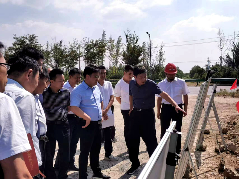亳州市委常委、副市長左龍蒞臨亳蒙預(yù)制標(biāo)調(diào)研指導(dǎo)